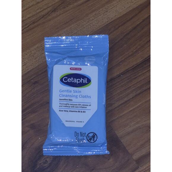 Cetaphil Gentle Skin Cleansing Cloths Fragrance Free 10 Moistened Cloths s31 b1 - Picture 7 of 7
